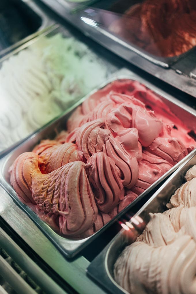 Erdbeereis im Eiscafé Alter Platz