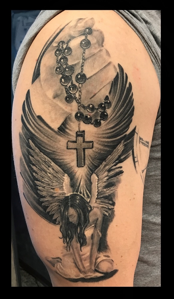 Engel, Rosenkranz, beten, religiös, Tattoo, Tattoostudio, tätowieren, Tattooarist, 9020 Klagenfurt am Wörthersee