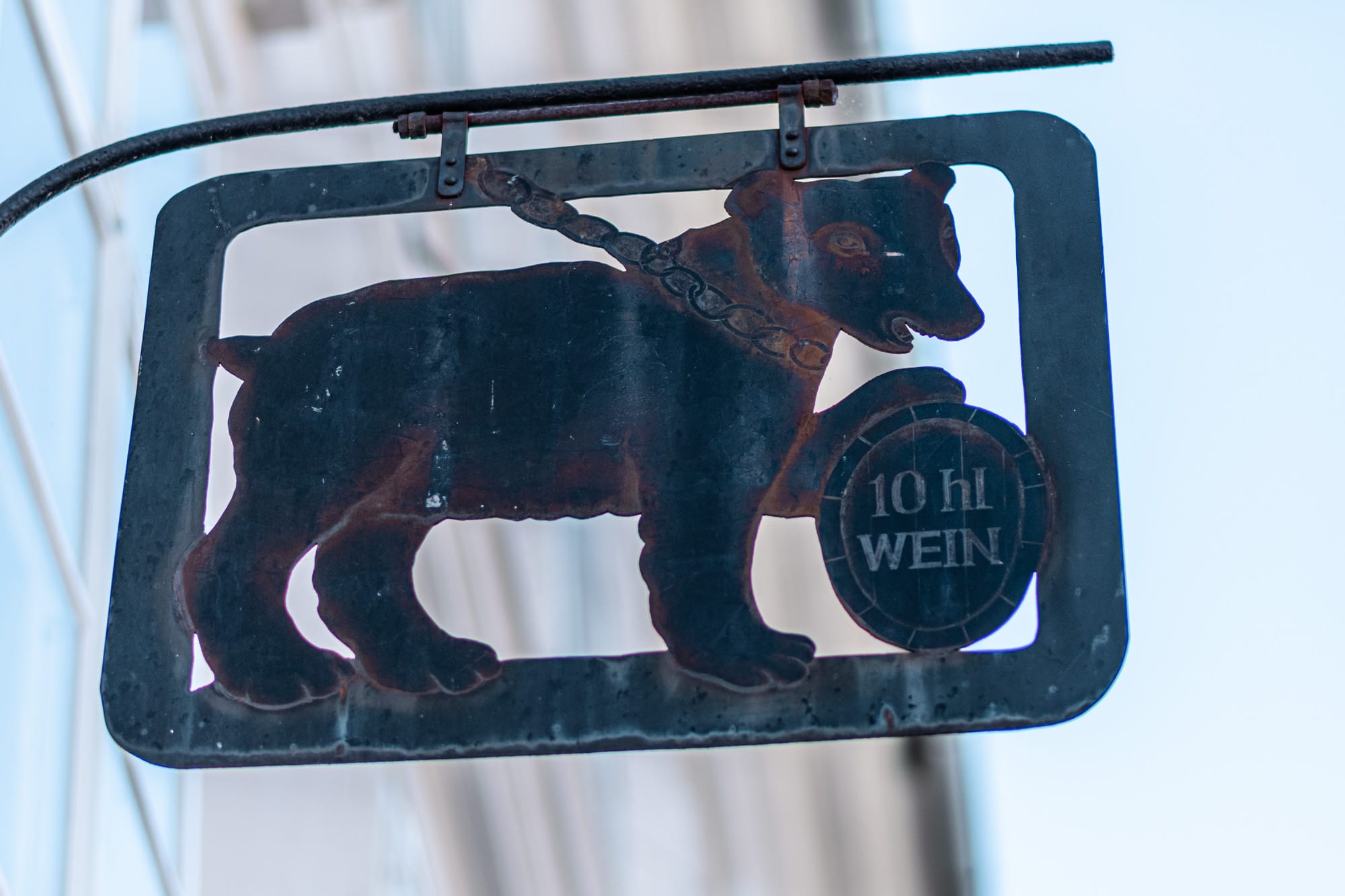 Bärenlaube, Antiquariat, Bär, Tiere in der Stadt, 9020 Klagenfurt am Wörthersee, Sehenswürdigkeiten