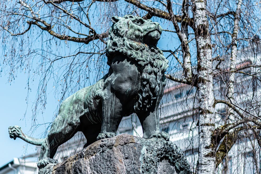 Kriegerdenkmal, Löwe, Steinlöwe, Tiere in der Stadt, 9020 Klagenfurt am Wörthersee, Sehenswürdigkeiten