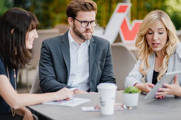 Unternehmensservice mit Wirtschaftskammer und Junger Wirtschaft