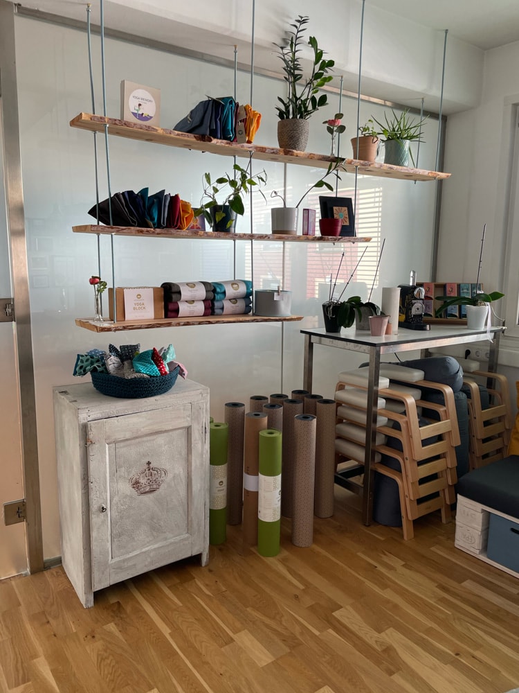 Yogalicious Produkte im Yogastudio in Klagenfurt