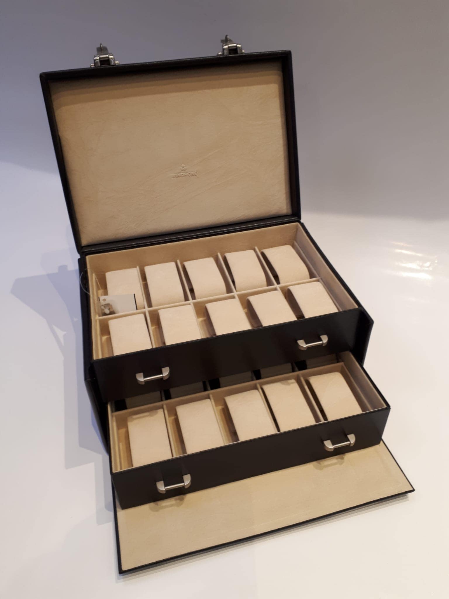 Uhrenkassette mit zwei Schubladen von Jederwaren Pflüger aus Leder in Hellbraun und Dunkelbraun