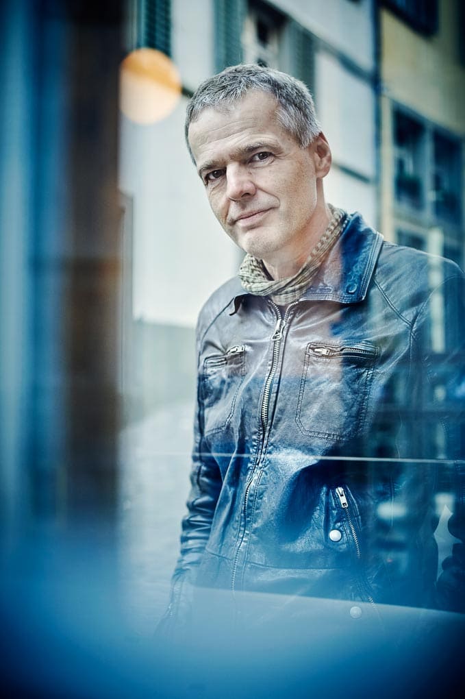 Portrait von Wolf Haas, der beim Klagenfurt Festival 2022 dabei ist