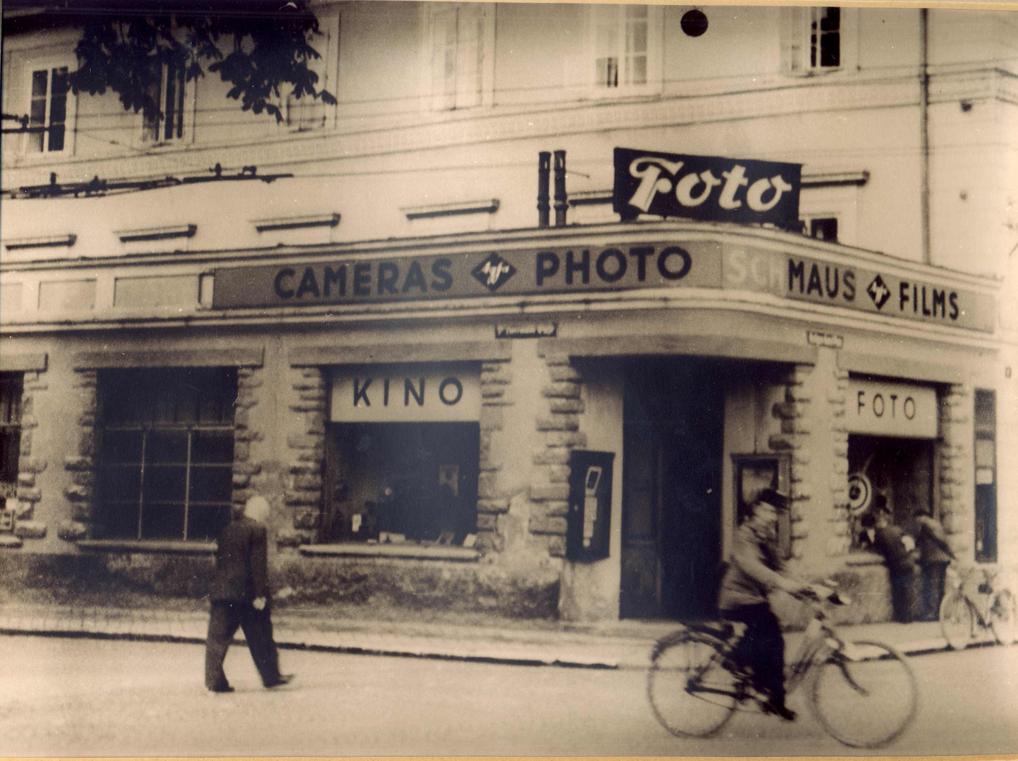 Alte Ansicht auf das Augenoptik-Unternehmen Gottwald in Klagenfurt, das 1923 gegründet wurde
