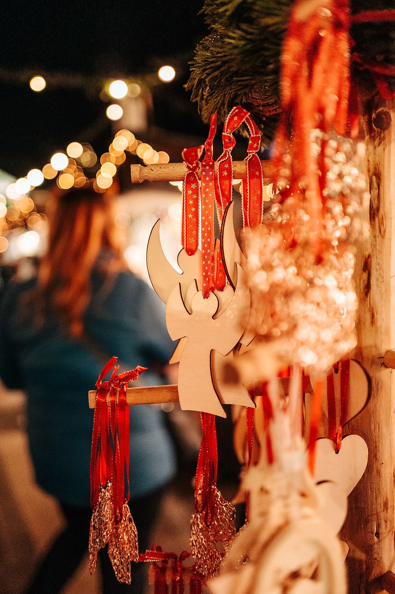 Weihnachtsschmuck am Christkindlmarkt in Klagenfurt